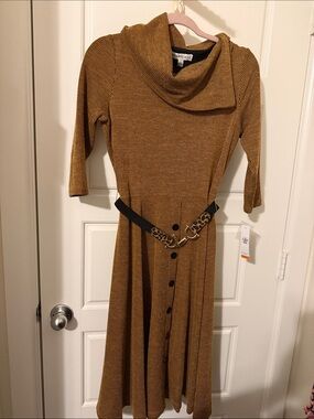 Cowl Neck Ribbed Midi Dress in Mustard with Chain Belt